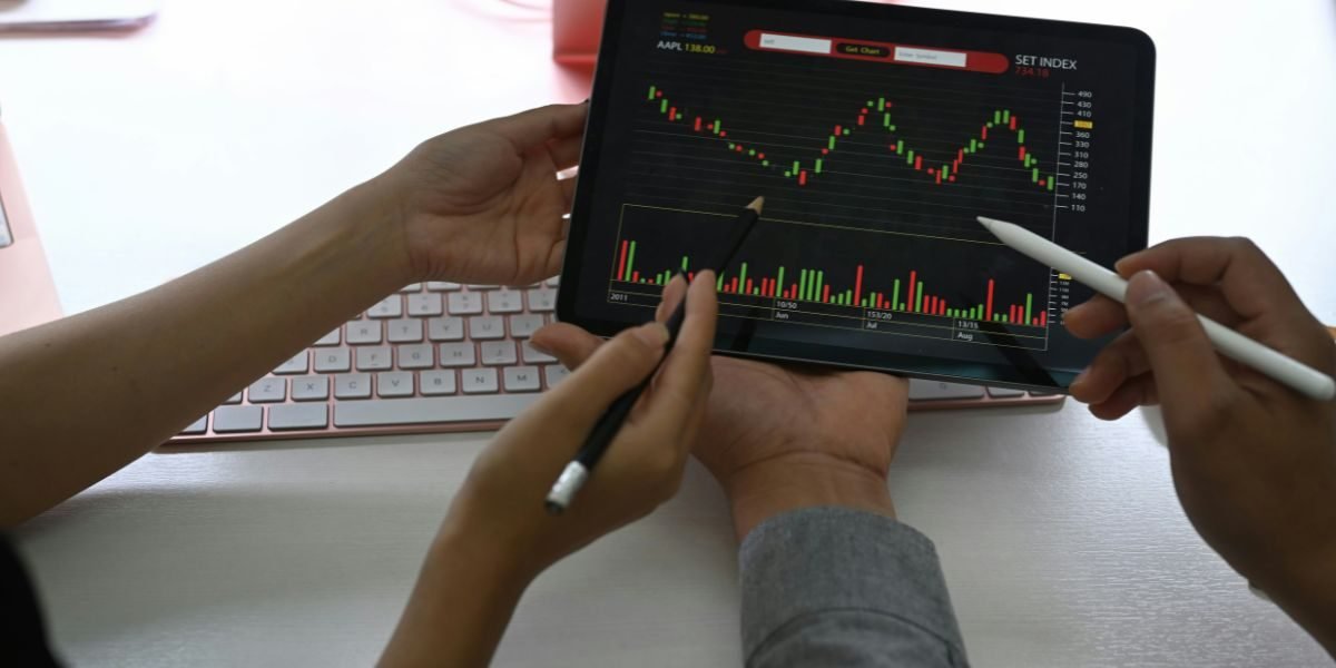 Why Certainty Increases After the Fact